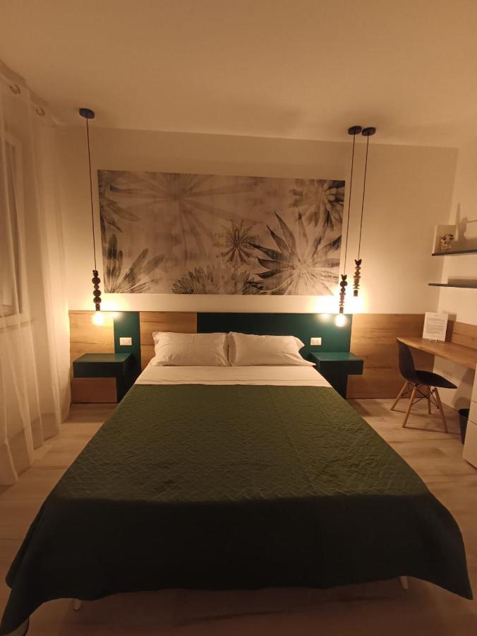 Corso Matteotti 162 - Affittacamere Porto Recanati Exterior foto
