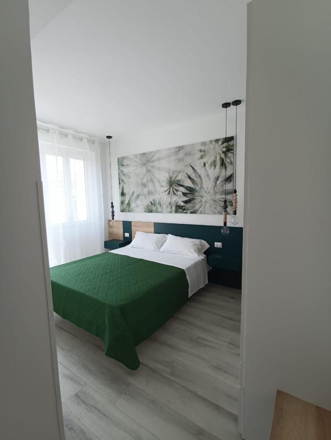 Corso Matteotti 162 - Affittacamere Porto Recanati Exterior foto