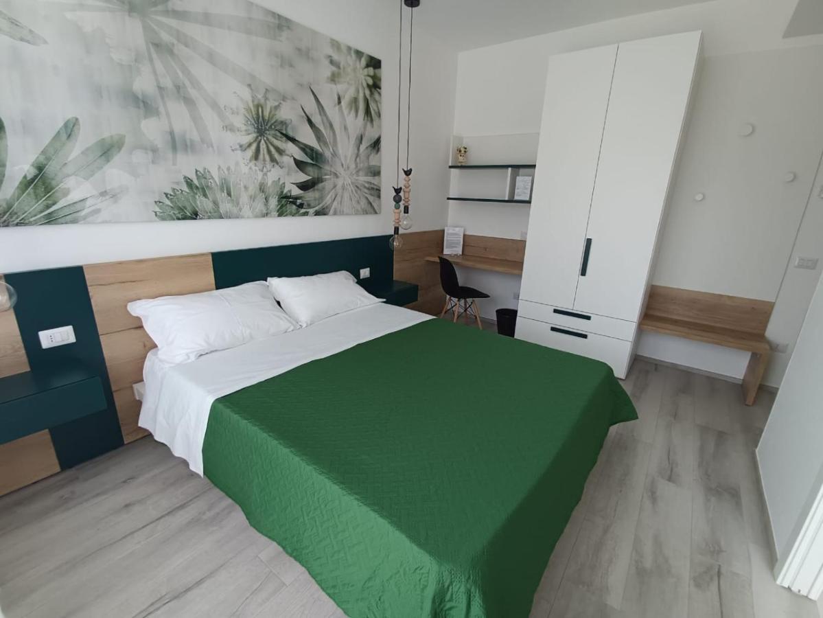 Corso Matteotti 162 - Affittacamere Porto Recanati Exterior foto